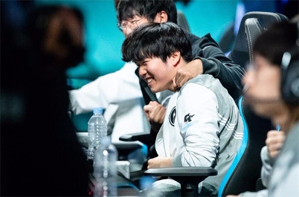 《英雄联盟》2018全明星赛参赛选手名单，LPL独占四席