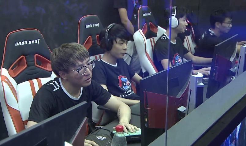 指定总冠军陷入迷途 Team CC能否晋级四强？