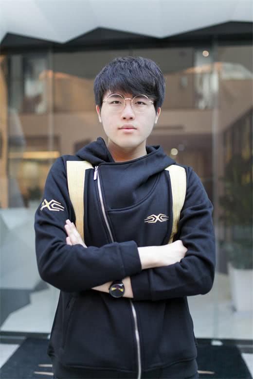 LPL003断开连接，京城贵妇姿态宣布正式退役