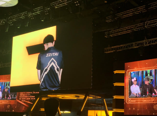 LPL003断开连接，京城贵妇姿态宣布正式退役