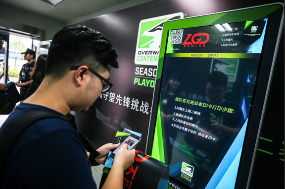 《守望先锋挑战者系列赛》年度锦鲤：集齐三张挑战者ID卡 即有机会召唤D.VA雕像