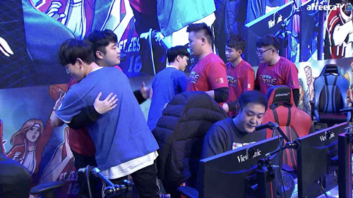 兄弟组合SF奇袭  《街头篮球》韩国J3战队称霸大师赛