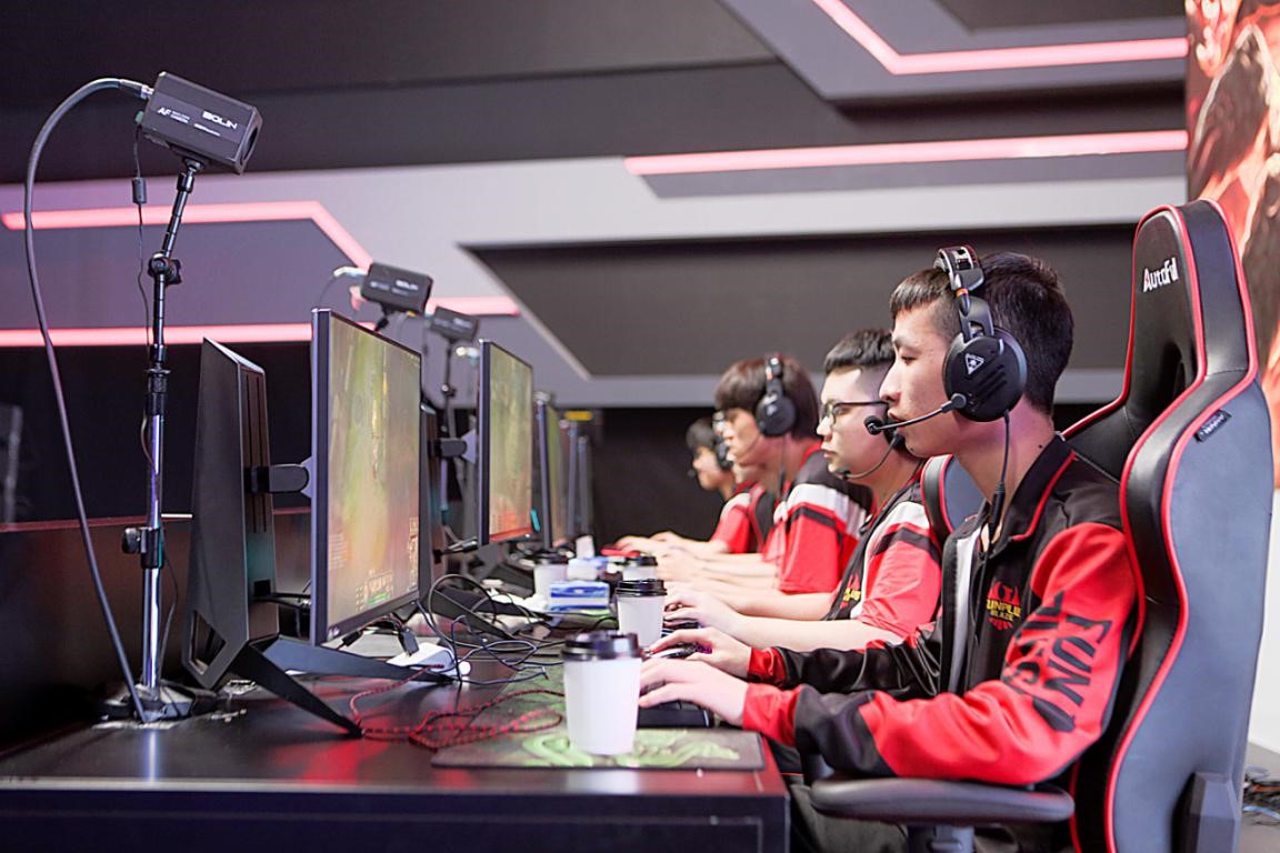 2019LDL英雄联盟发展联赛春季赛总冠军诞生 新王YM登基