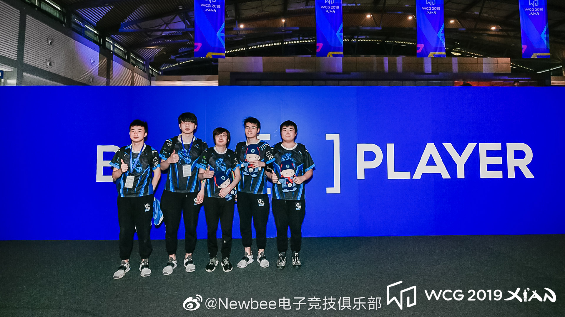 牌面！CCTV报道WCG 2019中国DOTA2战队夺冠