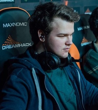 2019DOTA2国际邀请赛参赛战队巡礼——Chaos Esports Club：恩怨