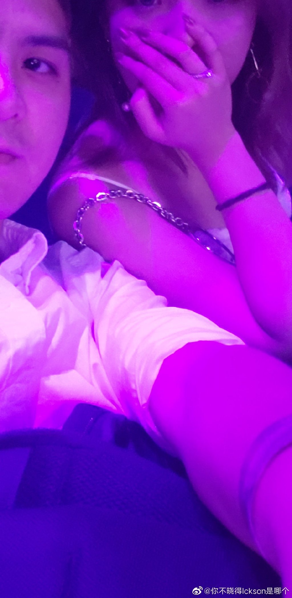 看个比赛还能被喂狗粮 《DOTA2》Ti9现场观众求婚成功