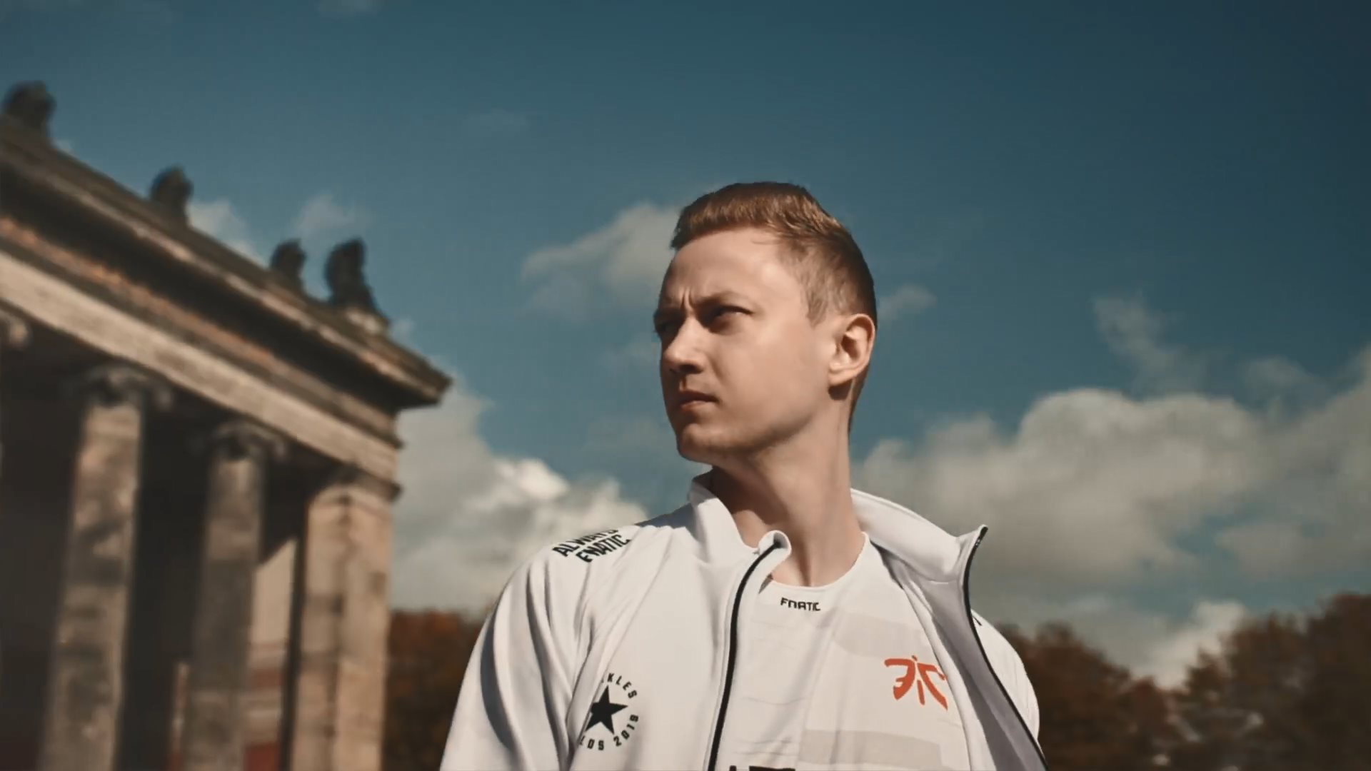 《英雄联盟》S9小组赛宣传片 iG.Rookie：除冠军外别无他想