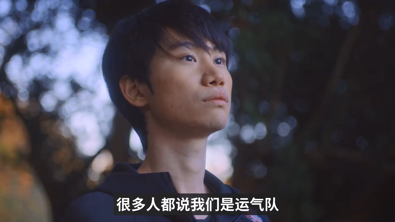 《英雄联盟》S9决赛宣传片公开 FPX、G2互放狠话