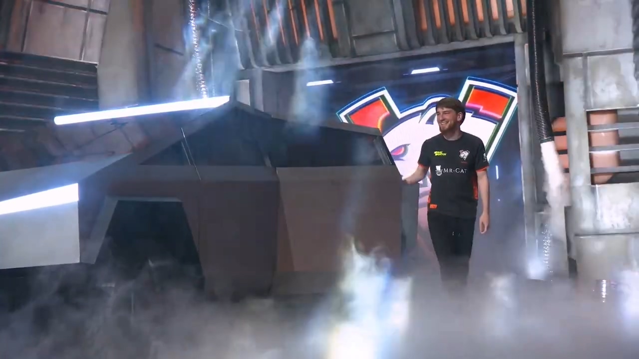 效果拉满！《DOTA2》WePlay癫狂之月战队乘赛博皮卡出场