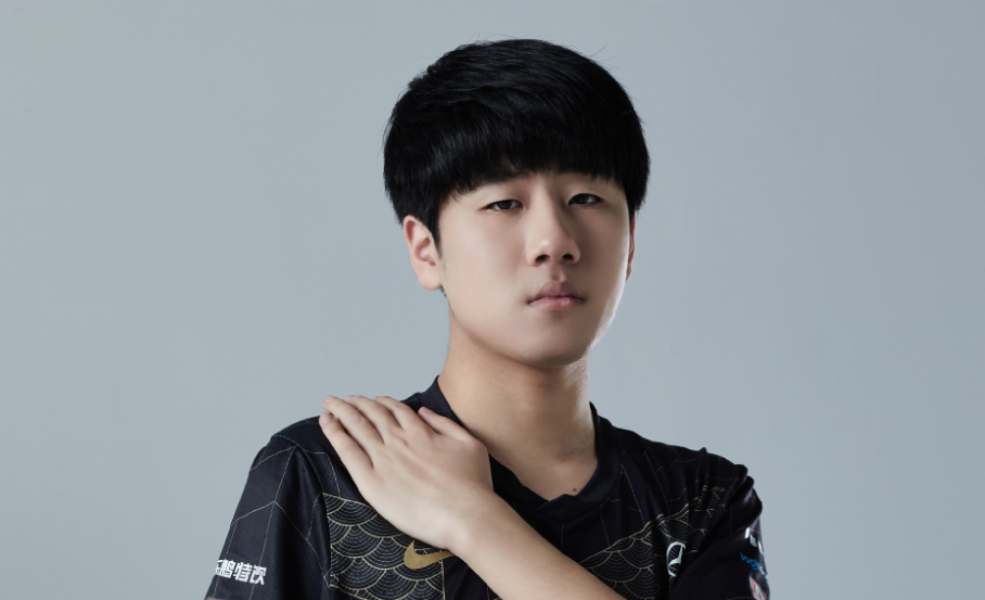 Top虎迎来LPL首秀！RNG对战TT AD将成关键