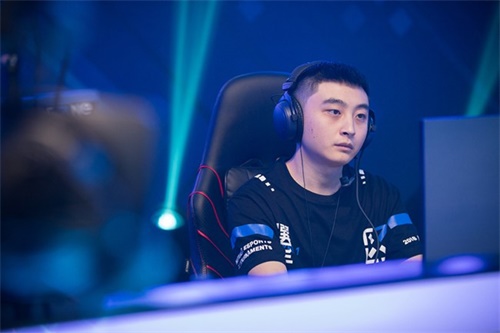网易NEXT《星际争霸2》中韩精英邀请赛 Solar夺冠