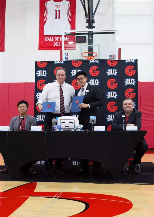 “小电视”坐上“火箭”，电子竞技与传统体育又有了新碰撞