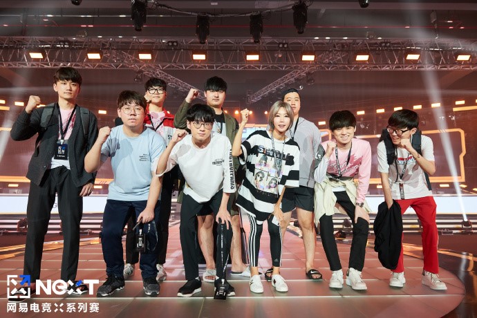 韩国电竞跑男团竟来撕名牌，无外援中韩守望争冠