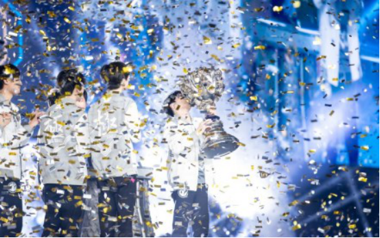 S8感动未停歇斗鱼成最受用户青睐平台