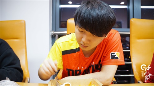 守望先锋联赛上海龙之队选手Luffy：开启全新航路