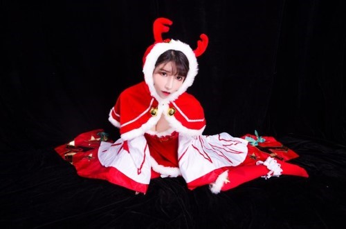 CC主播小小：超满贯热舞女神的内心自白