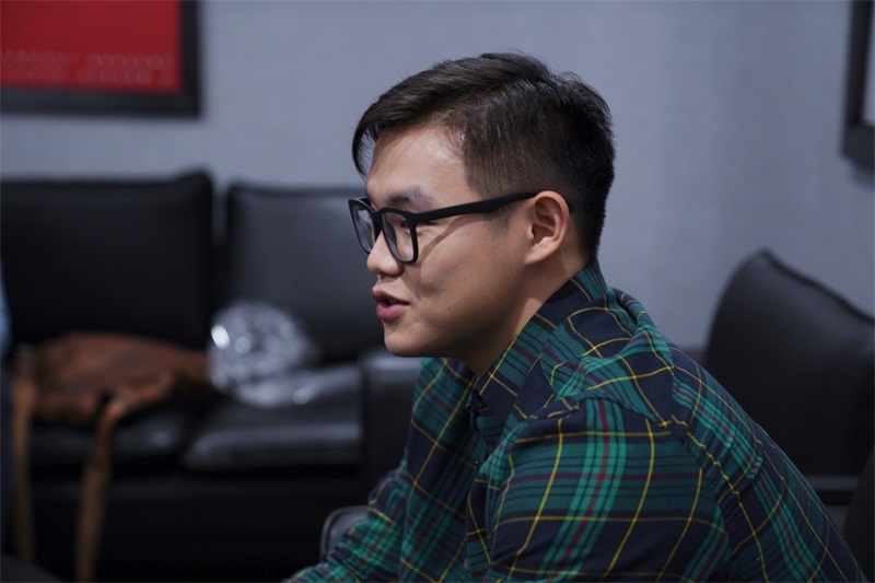 守望先锋上海龙之队专访画手郭策：期待龙之队能够打进季后赛