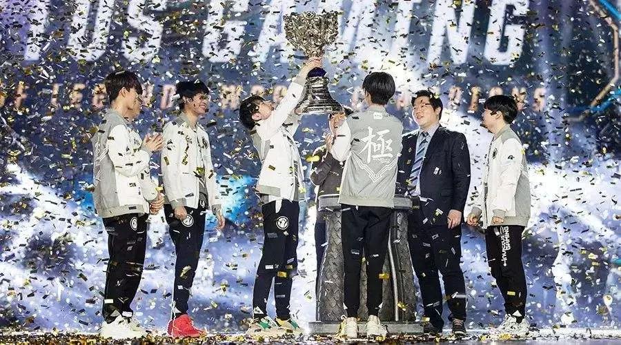 英雄联盟的2018：一场年轻人的狂欢