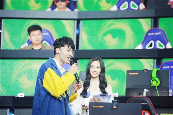 《超越吧！英雄》彰显兄弟情义 罗云熙口误“赐名”王一