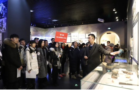 聚焦武汉警营开放日，责任意识让斗鱼走得更远