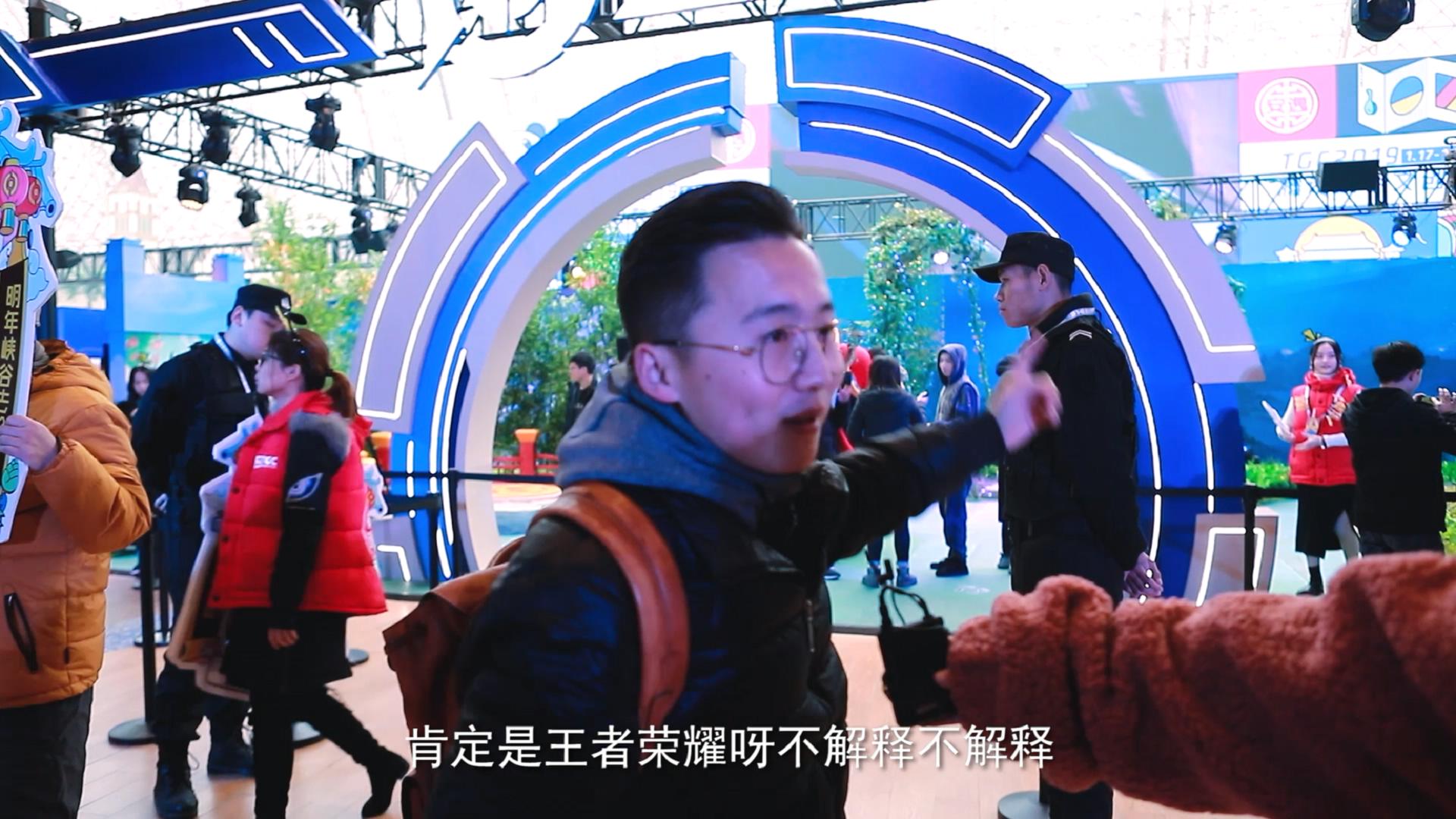 成都茶馆里摆龙门阵的人，最近都在聊这个文创节