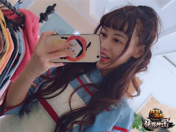 为荣耀而战 《刀剑英雄》侠路相逢今日公测