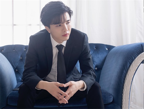 网易CC直播清流主播雪无：生活即是明天，颜值皆是外衣