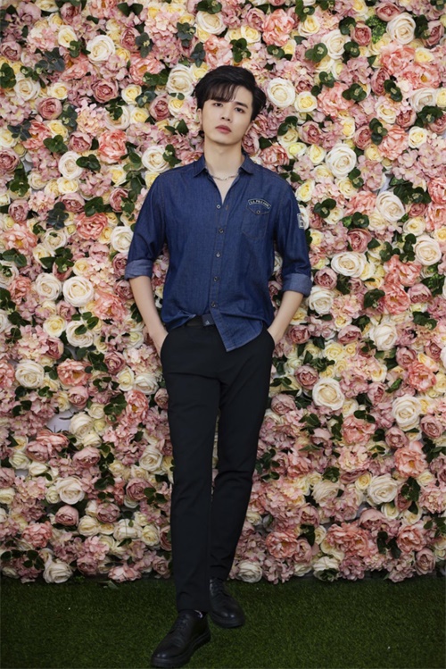 网易CC直播清流主播雪无：生活即是明天，颜值皆是外衣