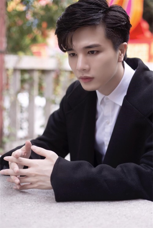 网易CC直播清流主播雪无：生活即是明天，颜值皆是外衣