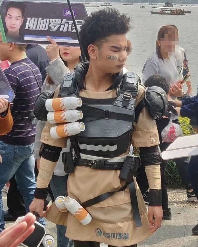 杭州小吴要当职业游戏选手?班加罗尔吴实力COS新照曝光