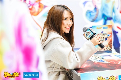 网易CC主播丸子宝宝专访：巾帼不让须眉，力克群雄夺梦幻X9联赛