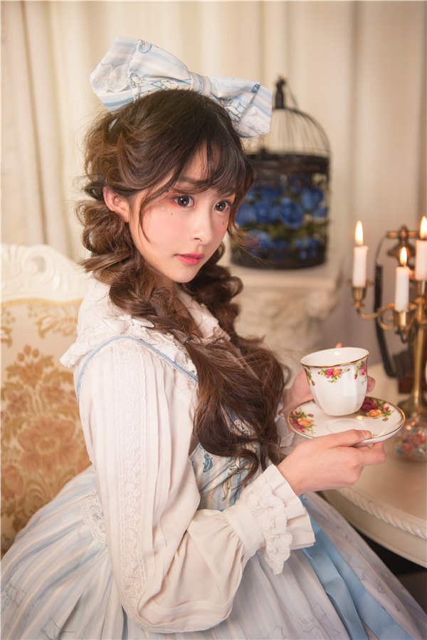 可甜可盐!电魂网络展台绝美showgirl抢先看