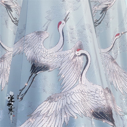 价值过亿元的皇帝名画做成时装?也就《逆水寒》干得出来