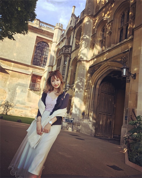 能和校长王思聪直播斗嘴的宝藏女孩smily，还有多少惊喜是你不知道的