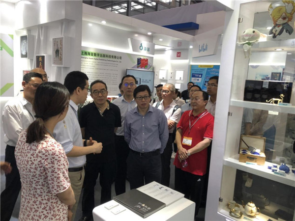 盛趣游戏积极助推上海文化品牌建设 惊艳亮相深圳文博会