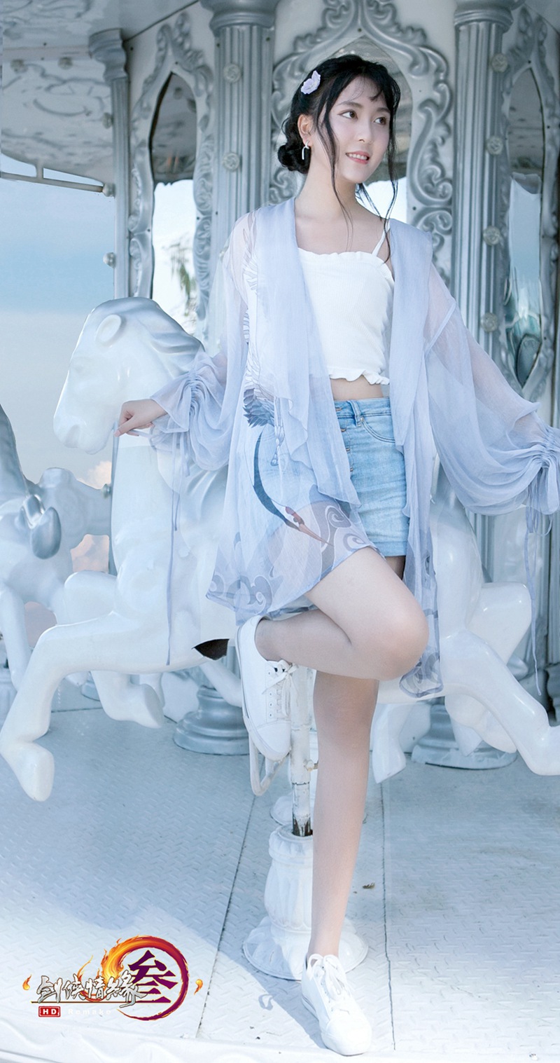 三次元也能穿 《剑网3》鹤影天青飘逸国风服装来袭