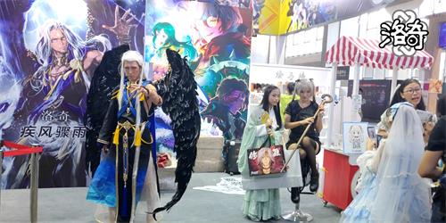 《洛奇》尽情玩乐嗨翻天!广州萤火虫漫展完美收官