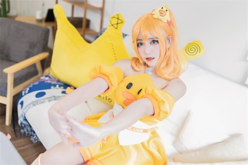 2019chinajoy网易CC直播破圈大赏！小C君小黄鸭次元演绎