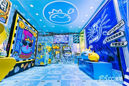 2019china joy网易CC直播展台潮玩直击，给青春加buff