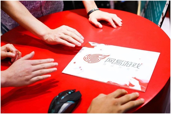 玩游戏学知识拿福利一举三得 ，无数学霸涌入网易ChinaJoy展台