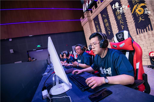 激情永不消退 《传奇世界》5v5精英赛纪录片首曝