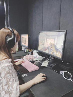 专访CC直播电子竞技俱乐部Mizuki：女选手并没有什么区别