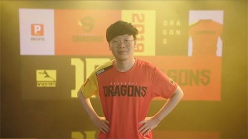 2019赛季《守望先锋联赛》颁奖季 上海龙之队DDing荣获职责之星