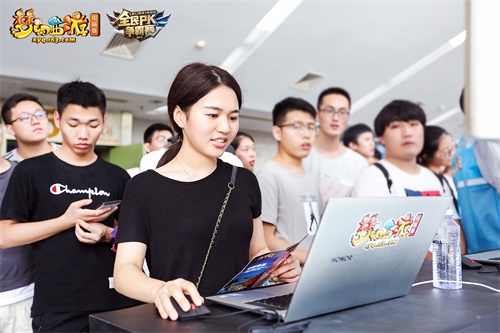 王者战队共逐荣耀!《梦幻西游》电脑版携手荣耀MagicBook Pro，见证全民PK争霸赛冠军诞生