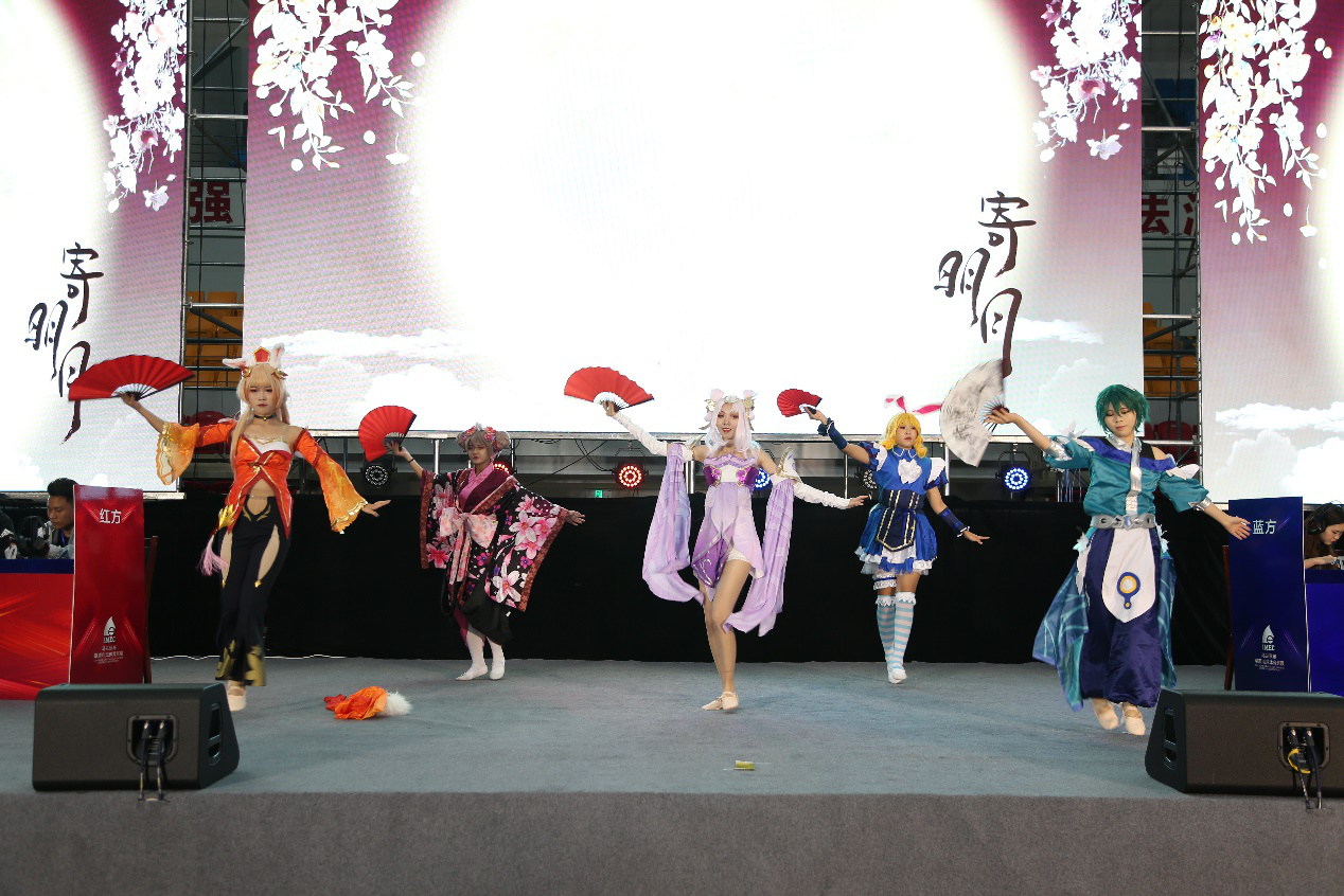 “首届乌兰察布草原电竞体育巡展”圆满落幕