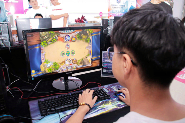 2019首届中国移动电子竞技大赛河北科大站收官 晋级名单产生