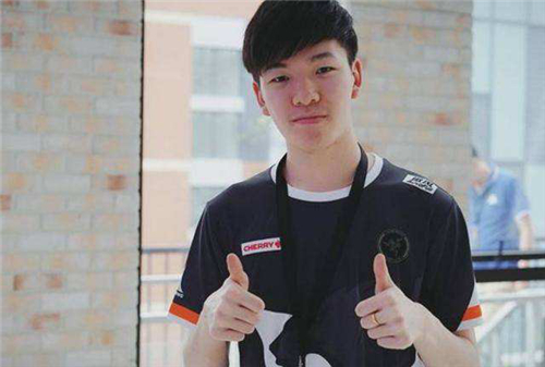 打好手中王牌  SMG仍能在PCM大师赛中王者归来