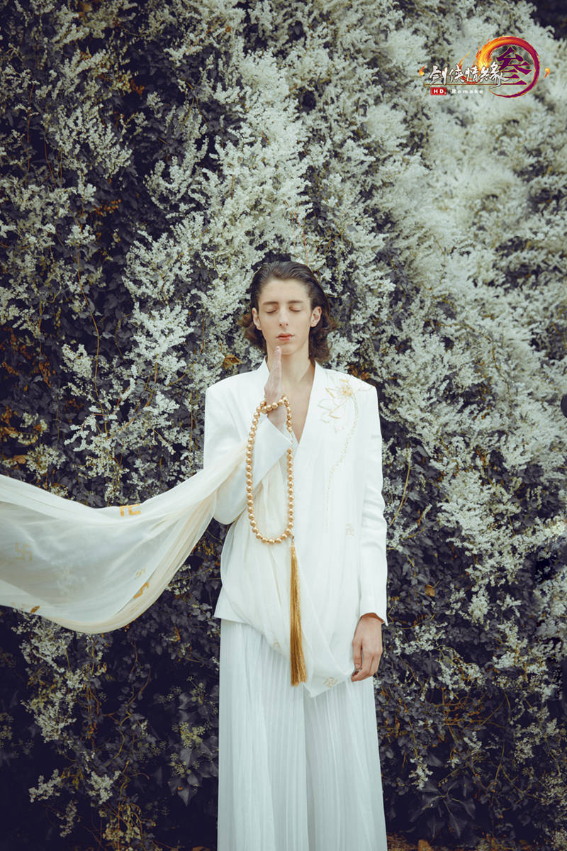 《剑网3》门派高定走向国际 巴黎时装周精彩回顾