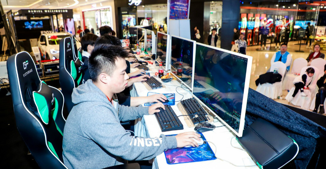 让山城过一个电竞周末！中国移动电竞大赛重庆赛区复赛第二场完美落幕 