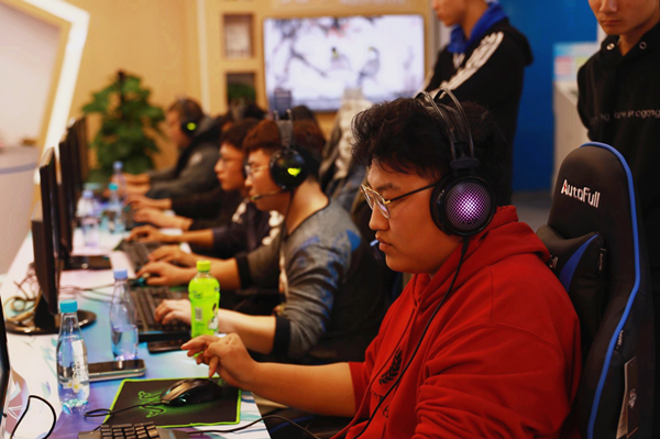 秦川强者集结完毕 中移电竞大赛陕西预选落幕